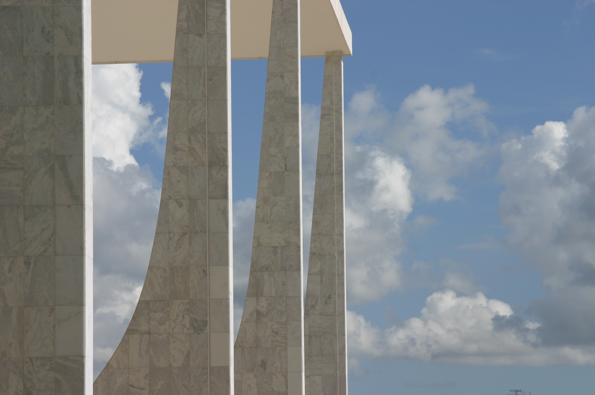 STF proíbe criação de novas verbas que ultrapassem o teto constitucional