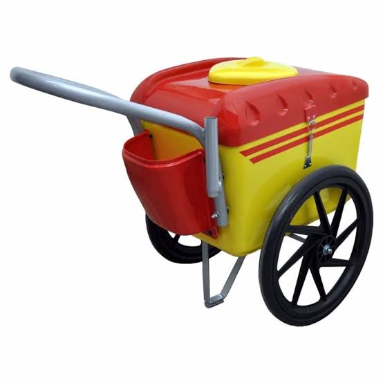 CADÊ O VENDEDOR DE PICOLÉ DA RUA?